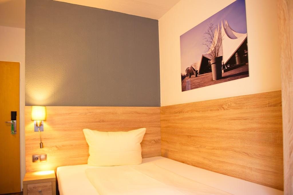 Blncty Hotel Berlin Exterior photo