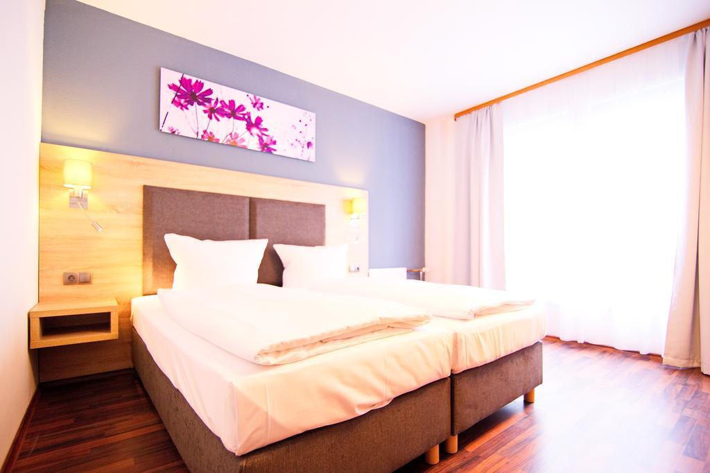 Blncty Hotel Berlin Exterior photo