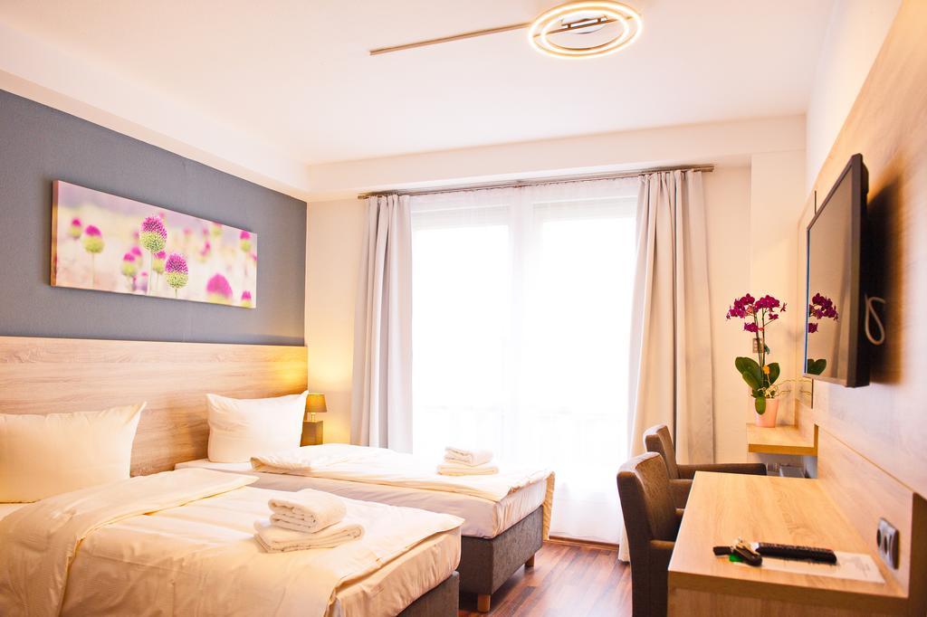 Blncty Hotel Berlin Exterior photo